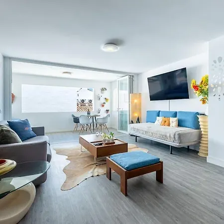 With Sea Views In Puerto Banus Apartment Marbella